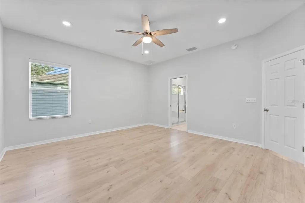 6052 Champions Gate Boulevard Zephyrhills FL 33541