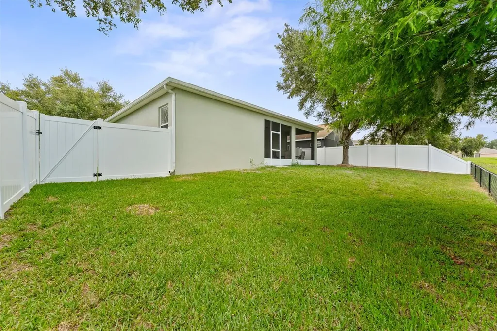 6052 Champions Gate Boulevard Zephyrhills FL 33541