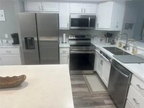 12144 SW Egret Circle Lake Suzy FL 34269