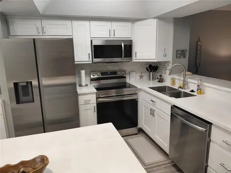 12144 SW Egret Circle Lake Suzy FL 34269