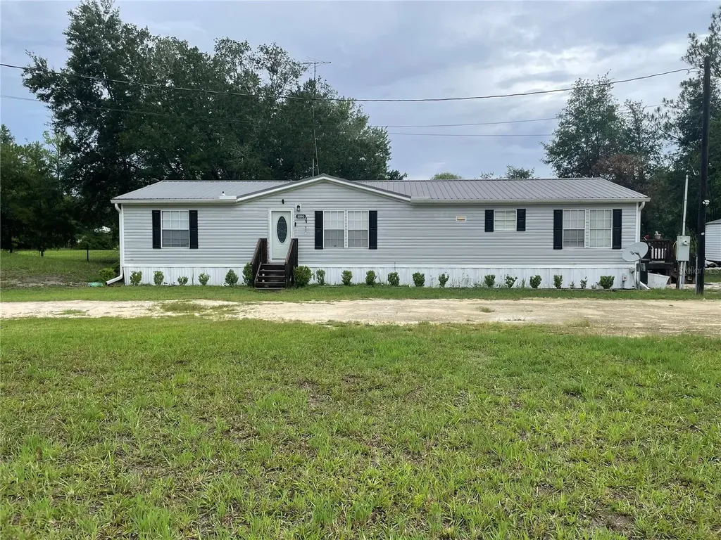 8890 SE 66th Circle Trenton FL 32693