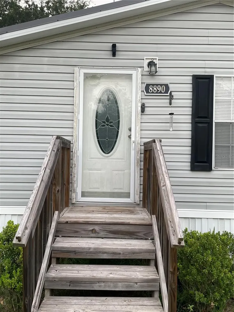 8890 SE 66th Circle Trenton FL 32693
