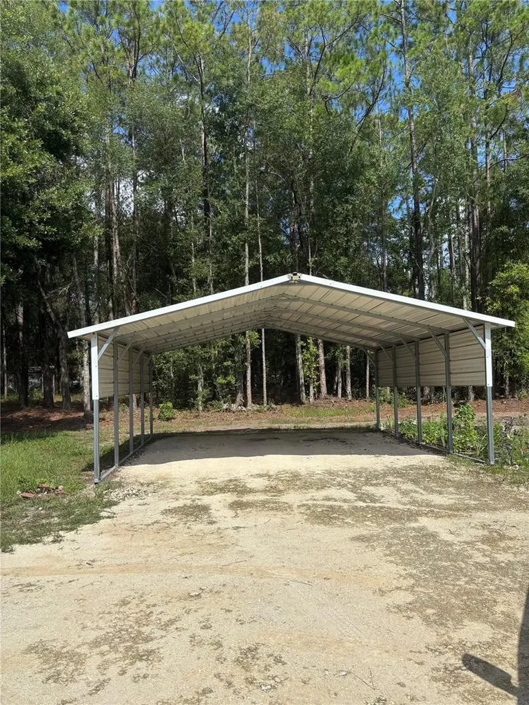 8890 SE 66th Circle Trenton FL 32693