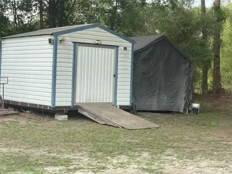 8890 SE 66th Circle Trenton FL 32693