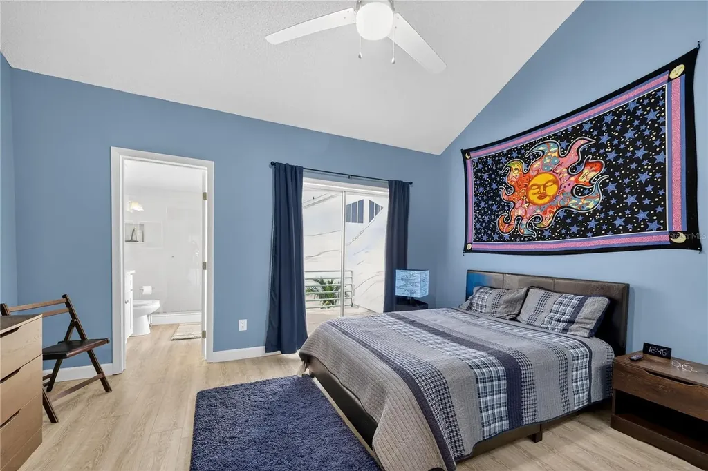320 Island Way Clearwater FL 33767