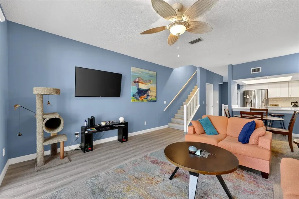 320 Island Way Clearwater FL 33767