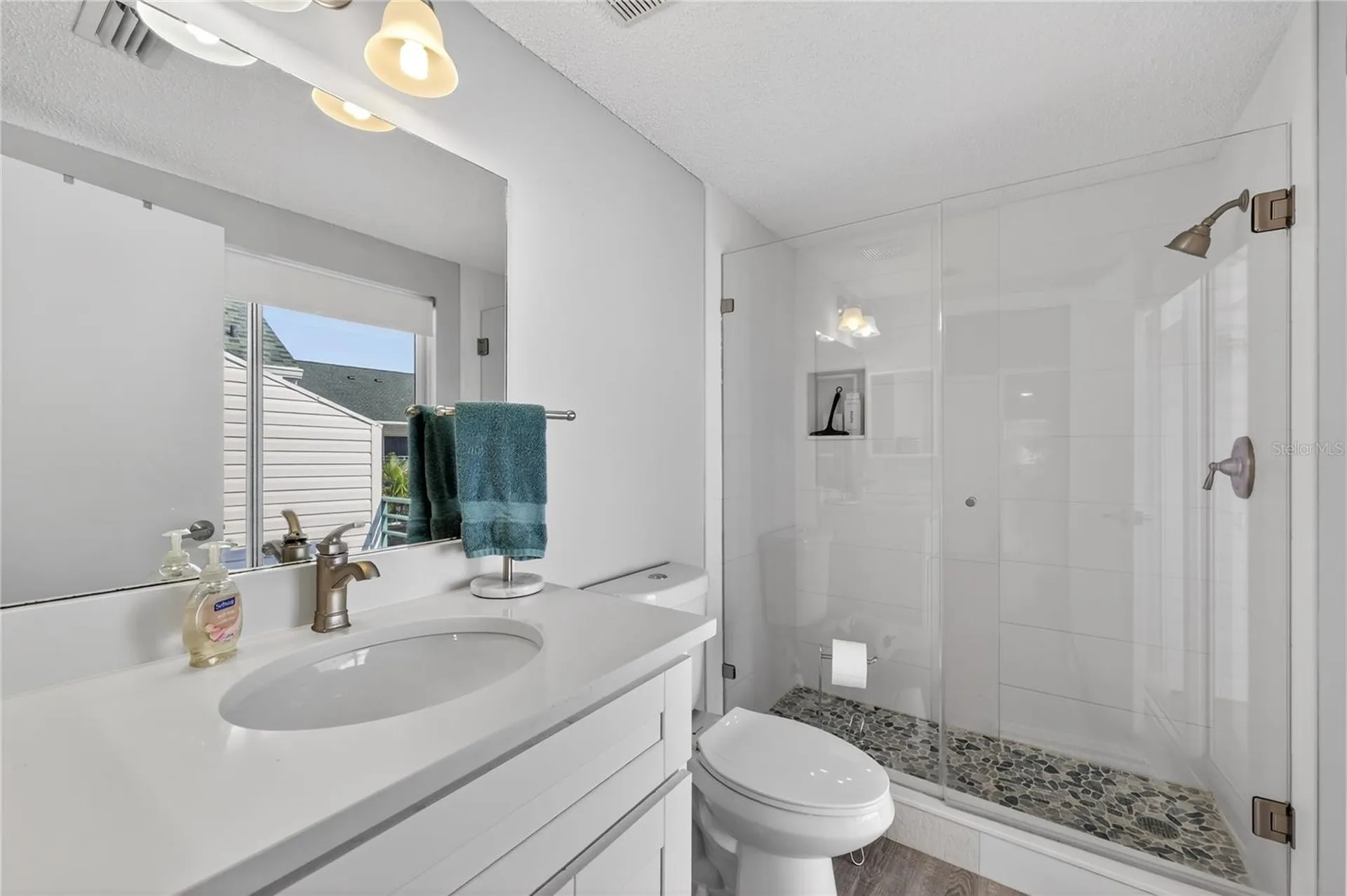 320 Island Way Clearwater FL 33767