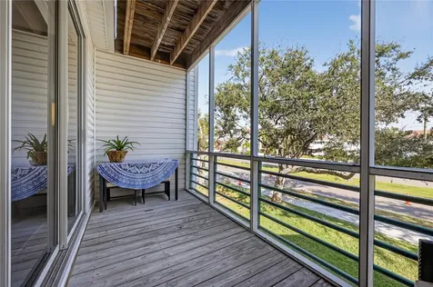 320 Island Way Clearwater FL 33767