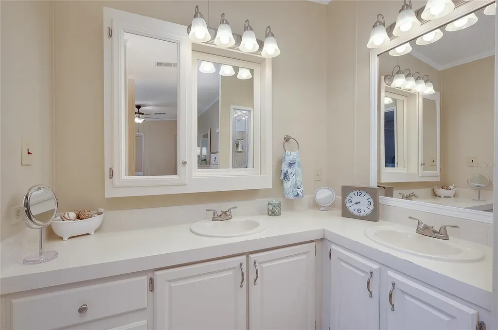 233 Vistoria Drive North Port FL 34287