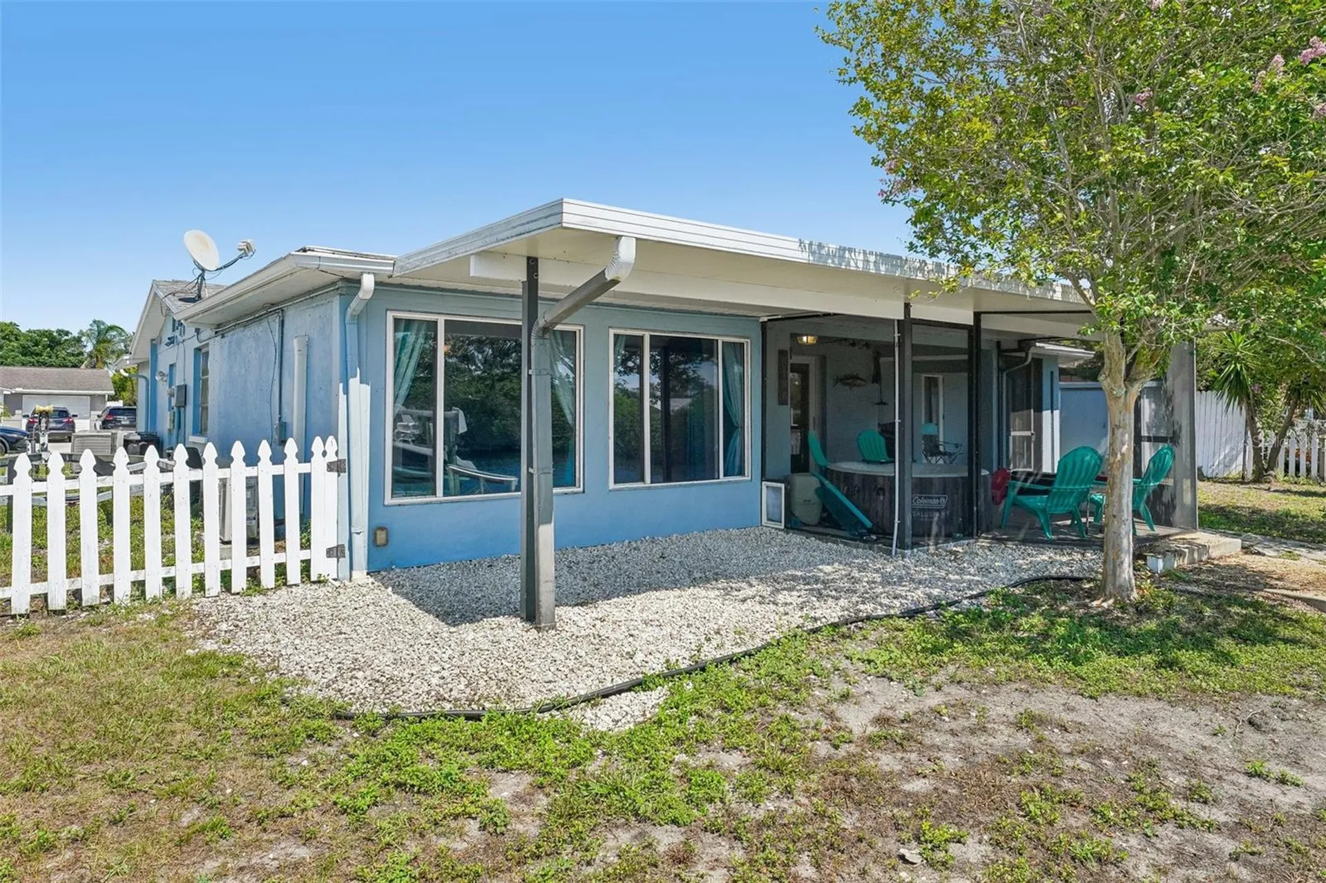 1133 Grand Boulevard Holiday FL 34690