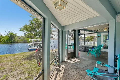 1133 Grand Boulevard Holiday FL 34690