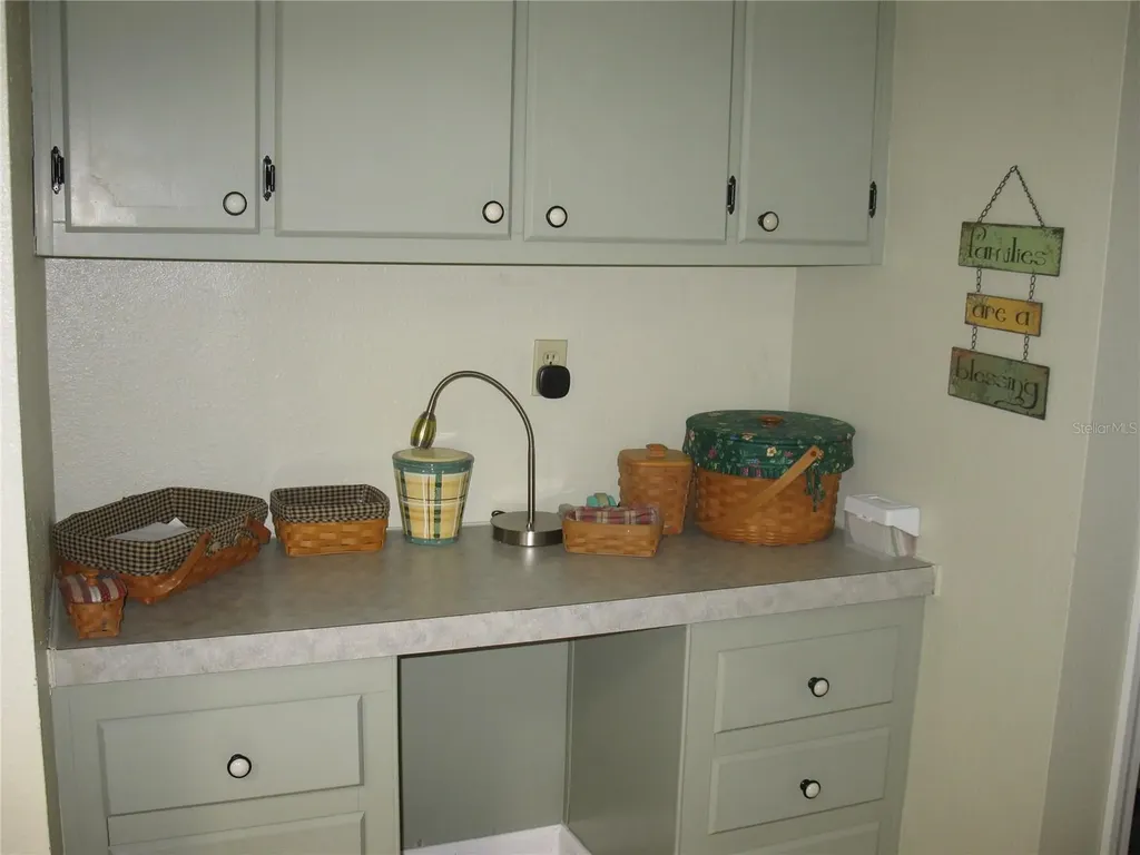 326 Victoria Drive Haines City FL 33844