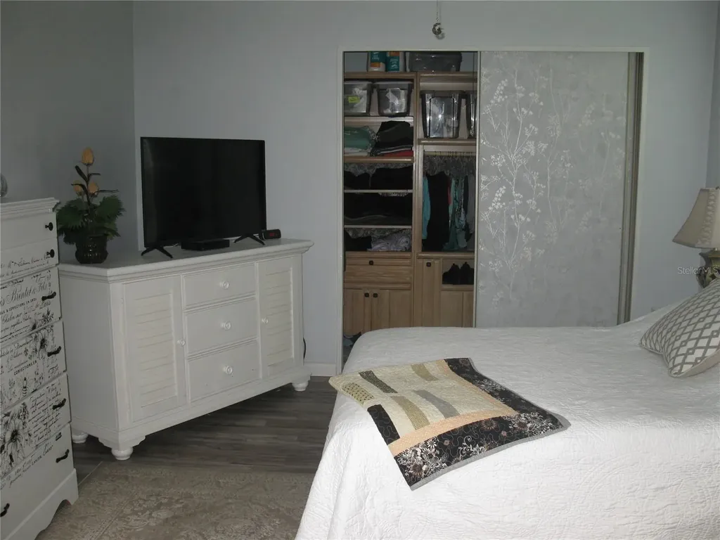 326 Victoria Drive Haines City FL 33844