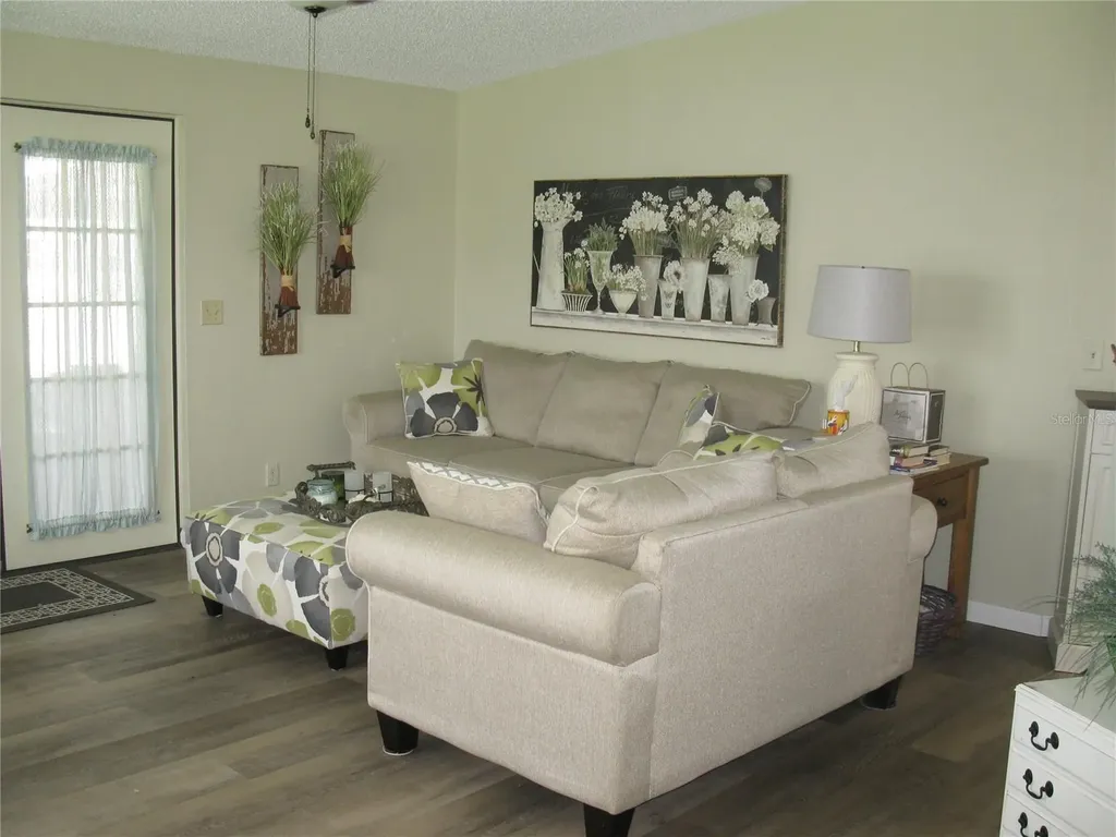 326 Victoria Drive Haines City FL 33844
