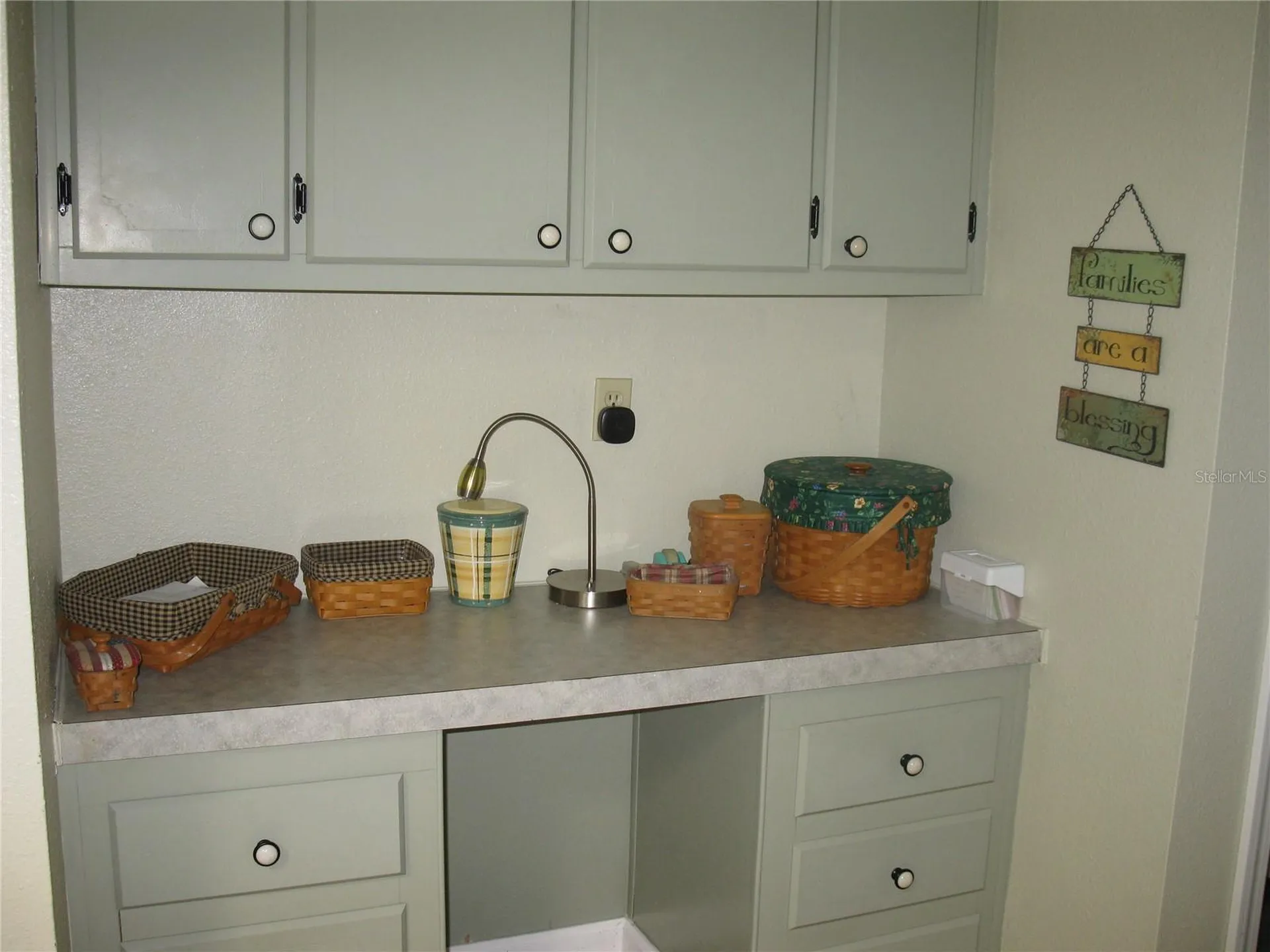 326 Victoria Drive Haines City FL 33844