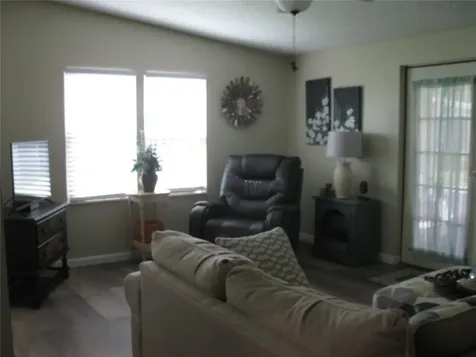326 Victoria Drive Haines City FL 33844
