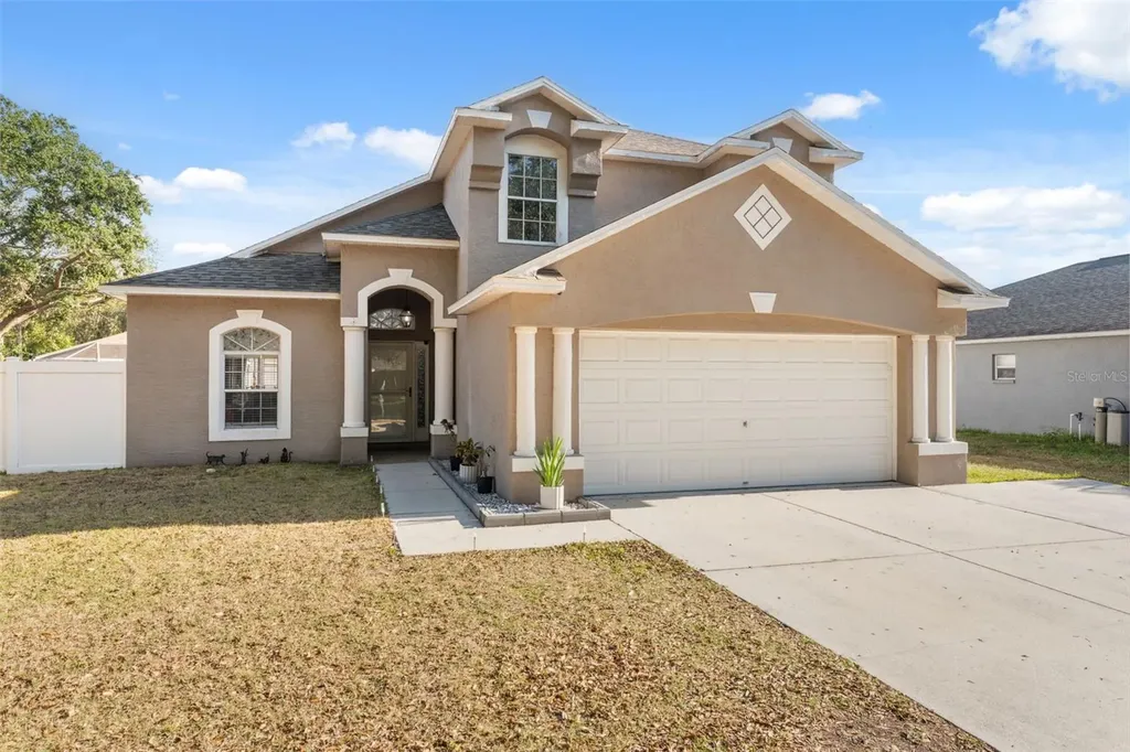 3316 Pine Top Drive Valrico FL 33594
