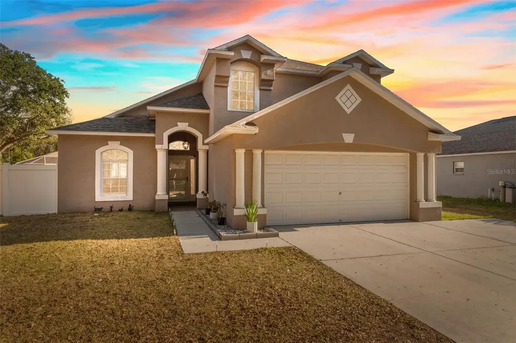 3316 Pine Top Drive Valrico FL 33594
