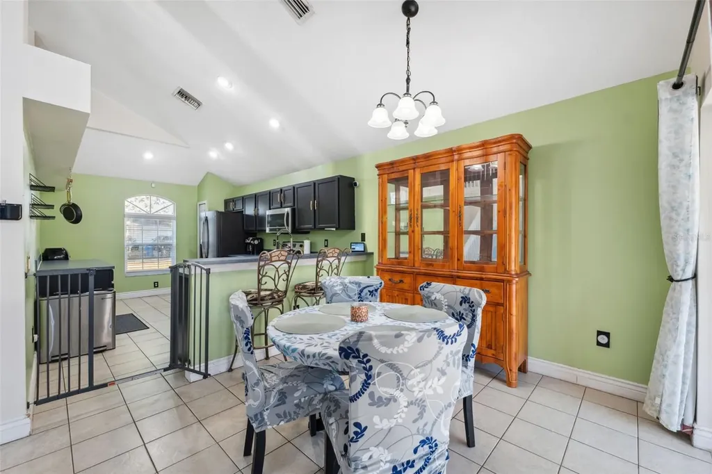 3316 Pine Top Drive Valrico FL 33594