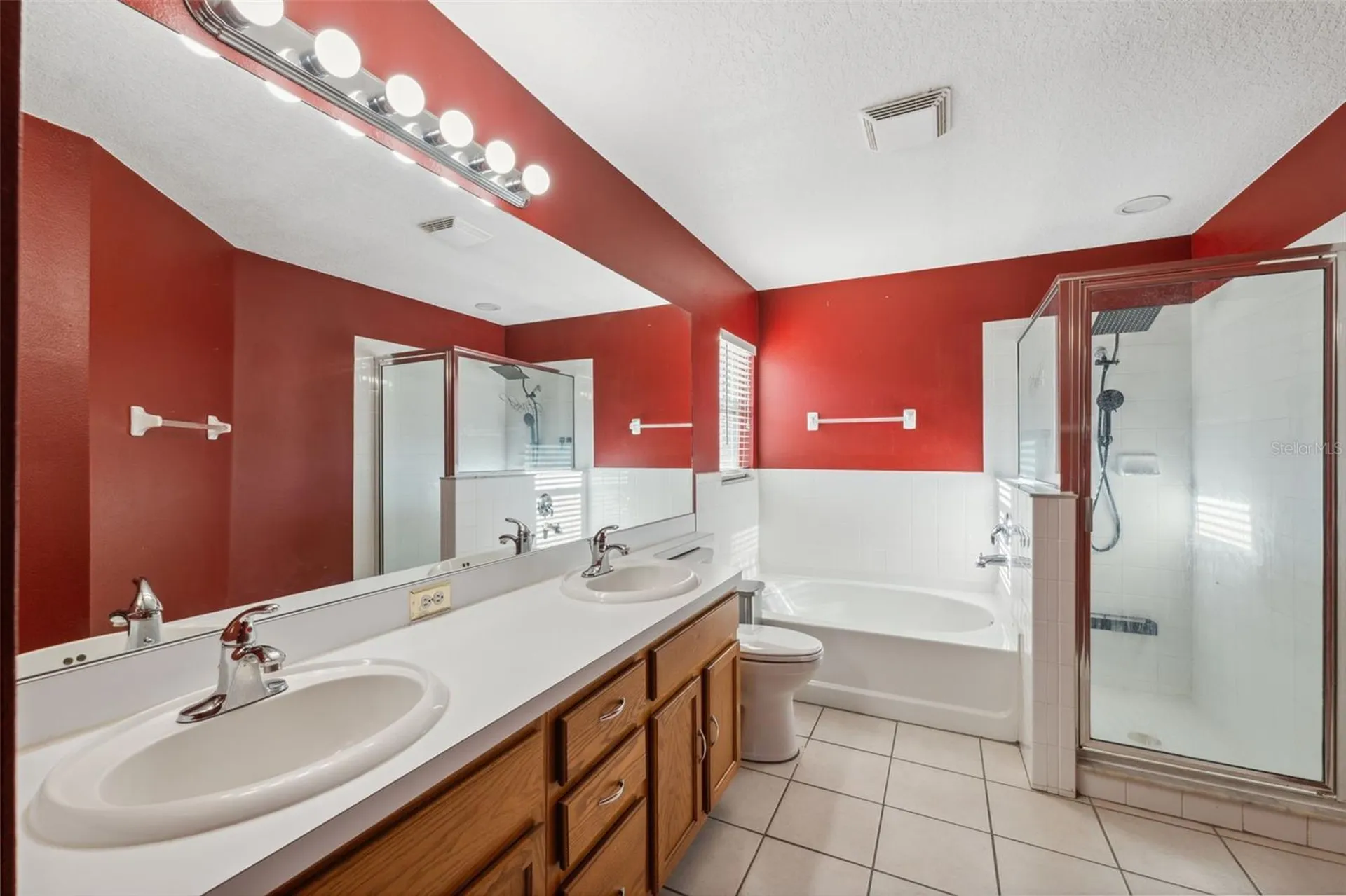 3316 Pine Top Drive Valrico FL 33594