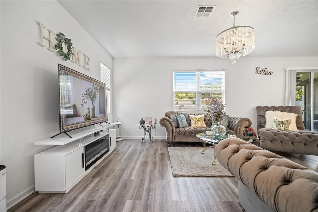 1125 Mattie Pointe Boulevard Auburndale FL 33823
