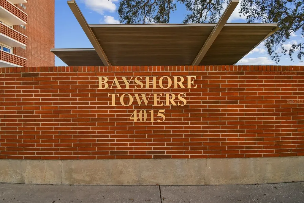 4015 Bayshore Boulevard Tampa FL 33611