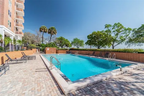 4015 Bayshore Boulevard Tampa FL 33611