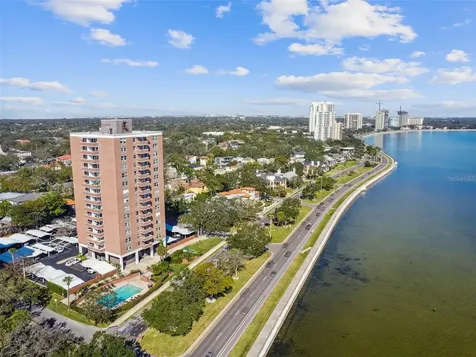 4015 Bayshore Boulevard Tampa FL 33611