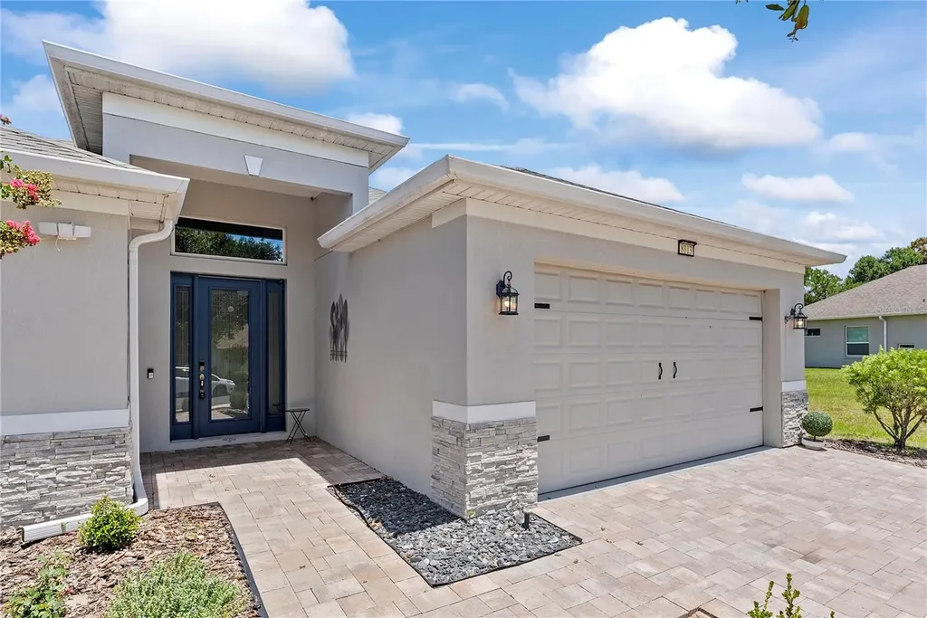 8113 Bridgeport Bay Circle Mount Dora FL 32757