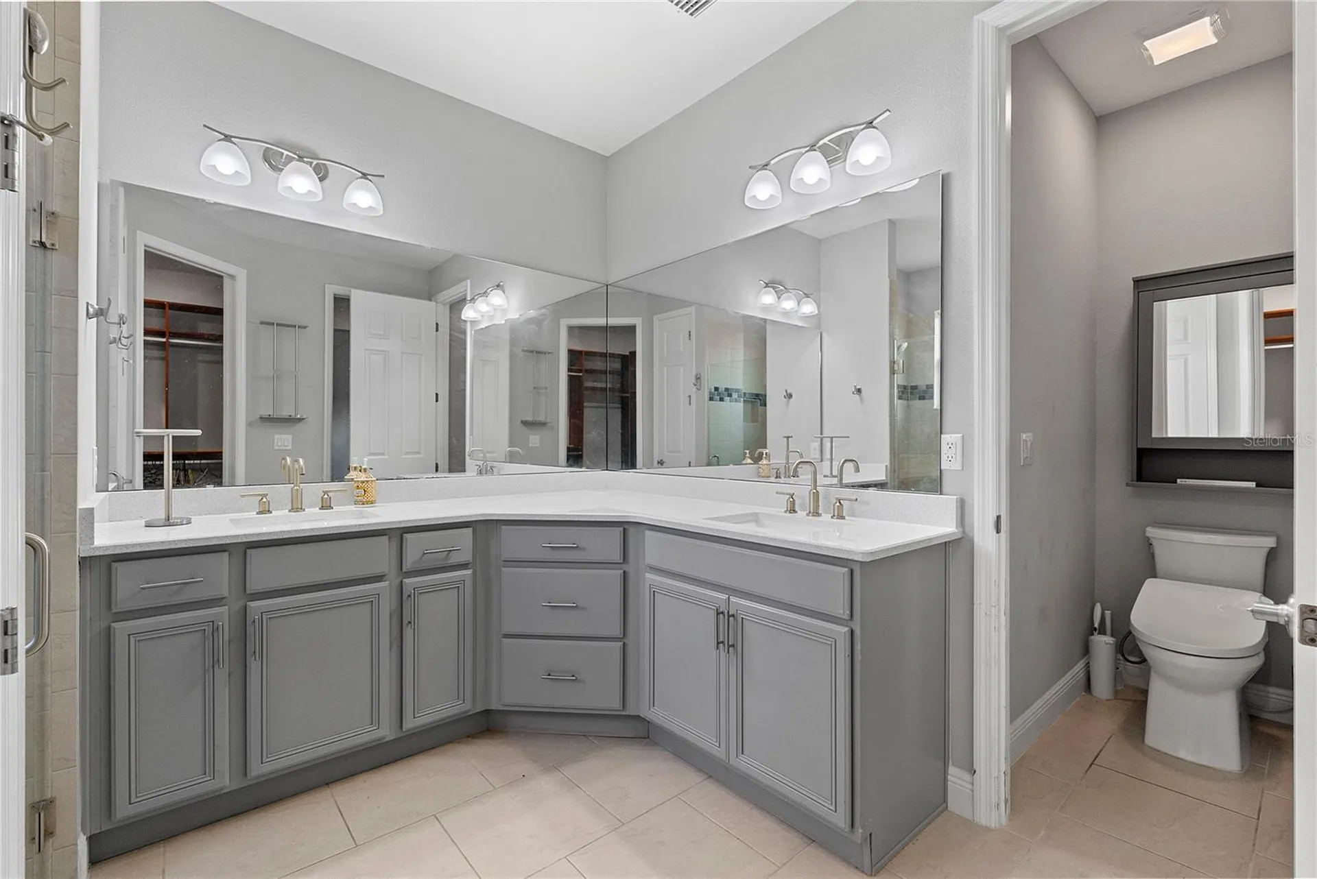 8113 Bridgeport Bay Circle Mount Dora FL 32757