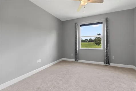 8113 Bridgeport Bay Circle Mount Dora FL 32757