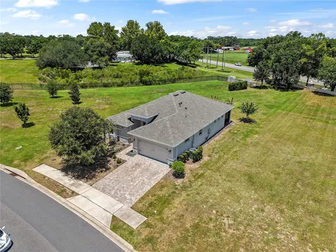 8113 Bridgeport Bay Circle Mount Dora FL 32757