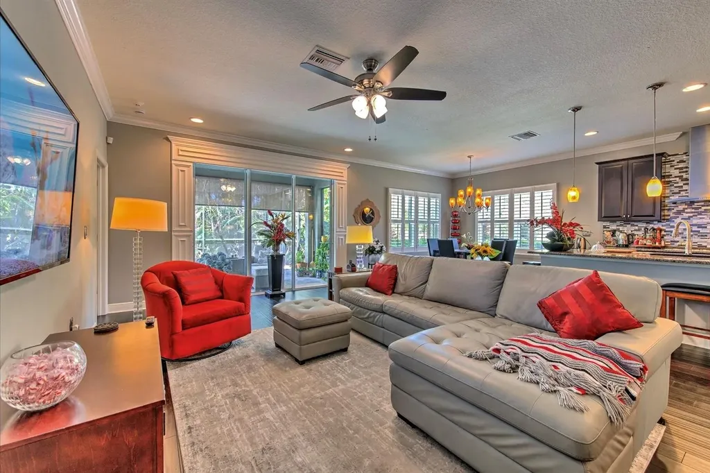 6540 Park Strand Drive Apollo Beach FL 33572