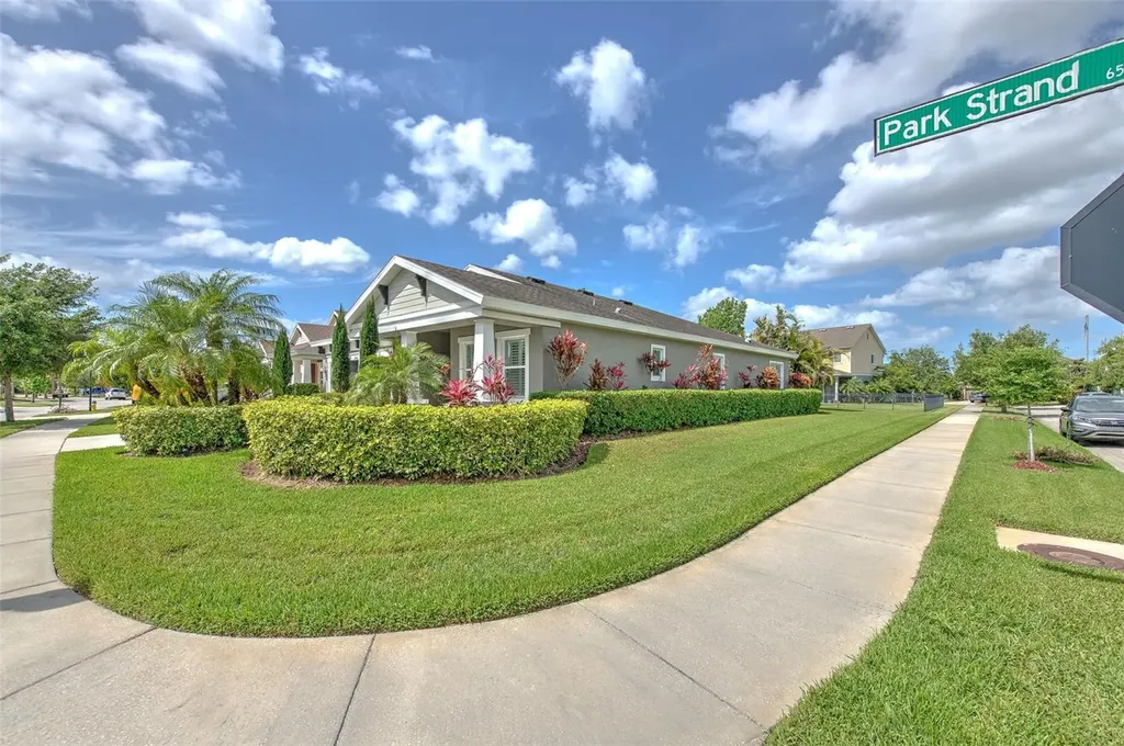 6540 Park Strand Drive Apollo Beach FL 33572
