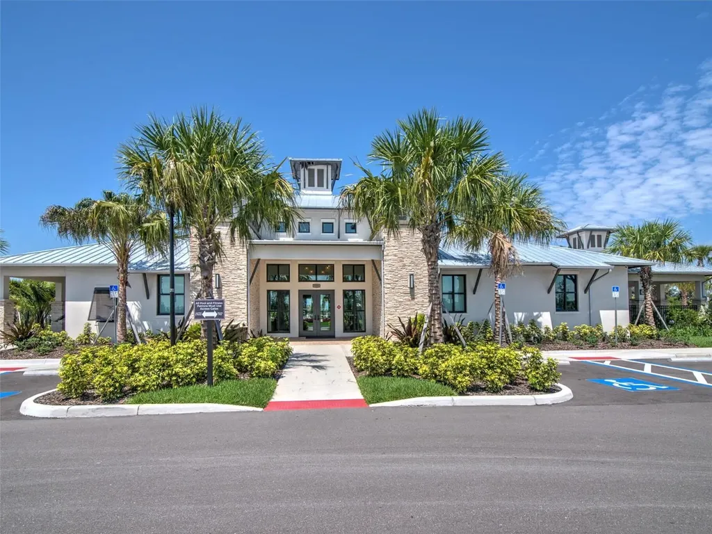 6540 Park Strand Drive Apollo Beach FL 33572