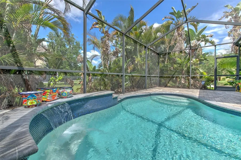 6540 Park Strand Drive Apollo Beach FL 33572