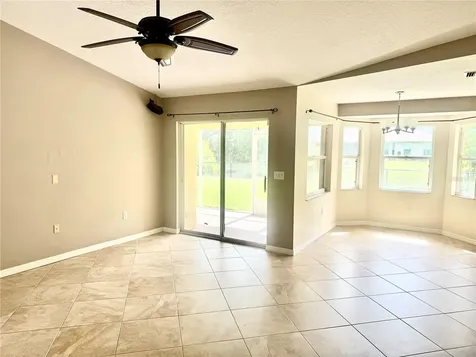2043 Old Trenton Lane Sarasota FL 34232