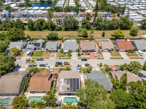 3122 Whispering Drive N Largo FL 33771