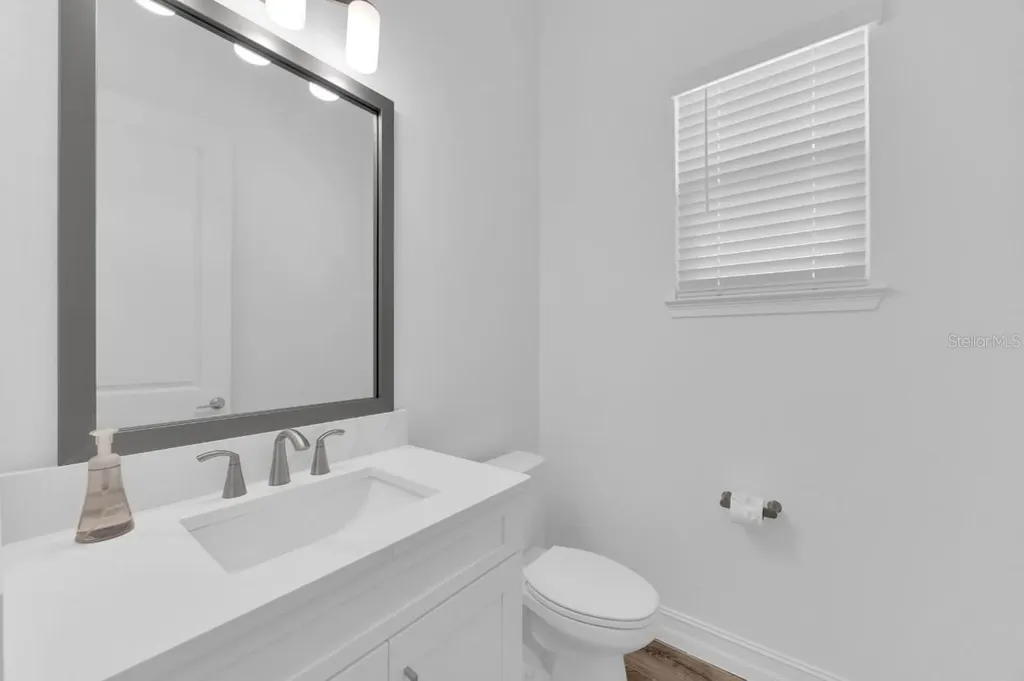 1112 Seagrape Drive Ruskin FL 33570