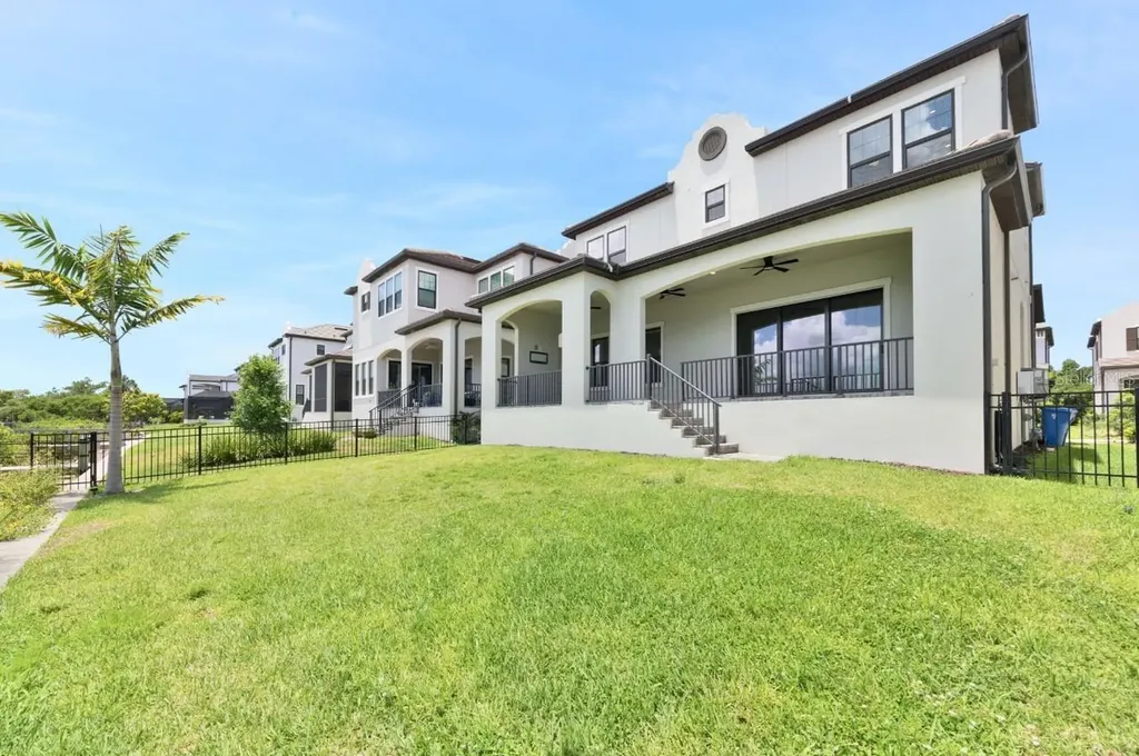 1112 Seagrape Drive Ruskin FL 33570