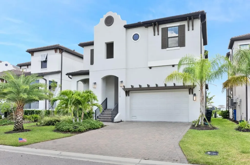 1112 Seagrape Drive Ruskin FL 33570