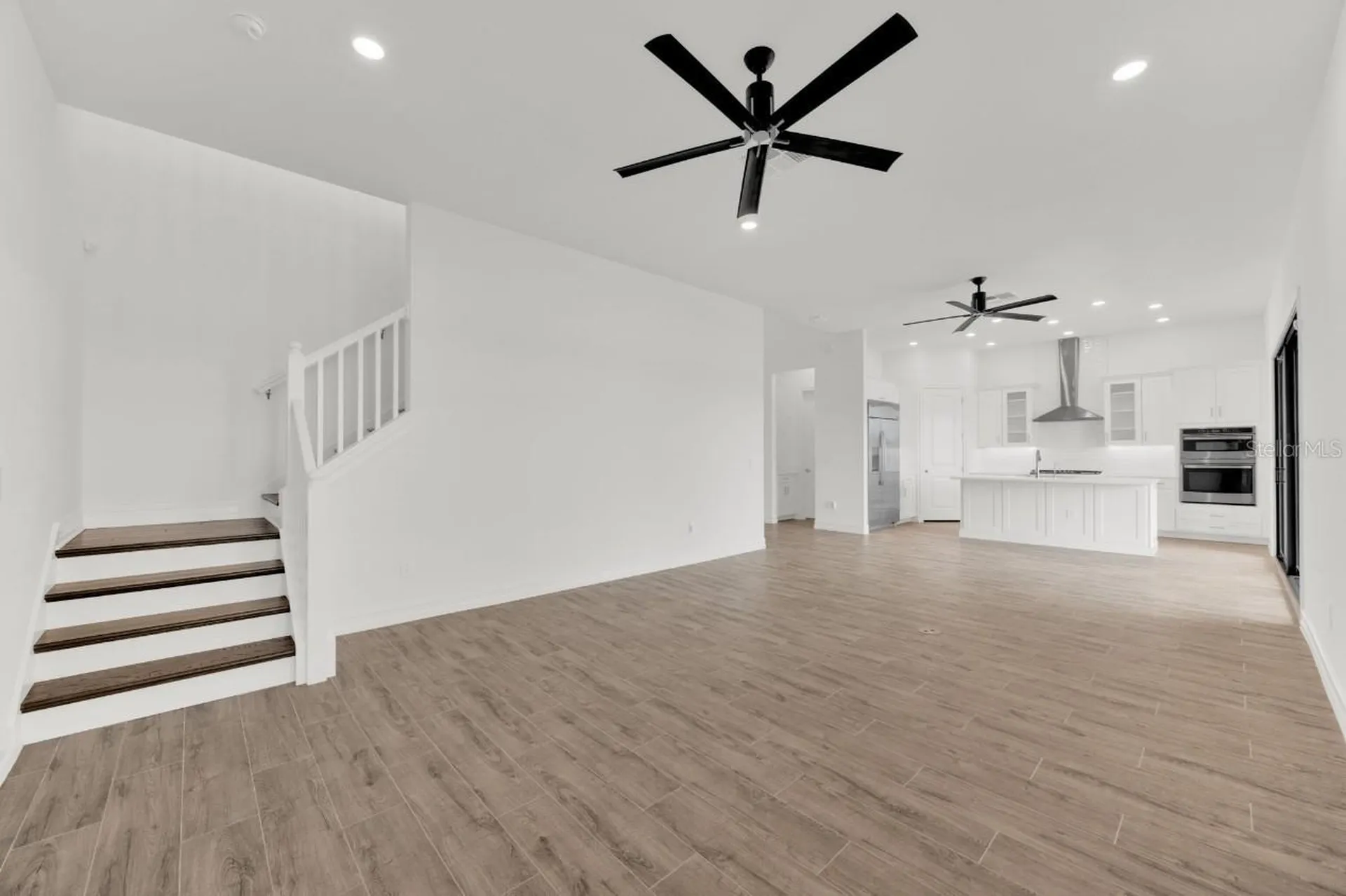 1112 Seagrape Drive Ruskin FL 33570