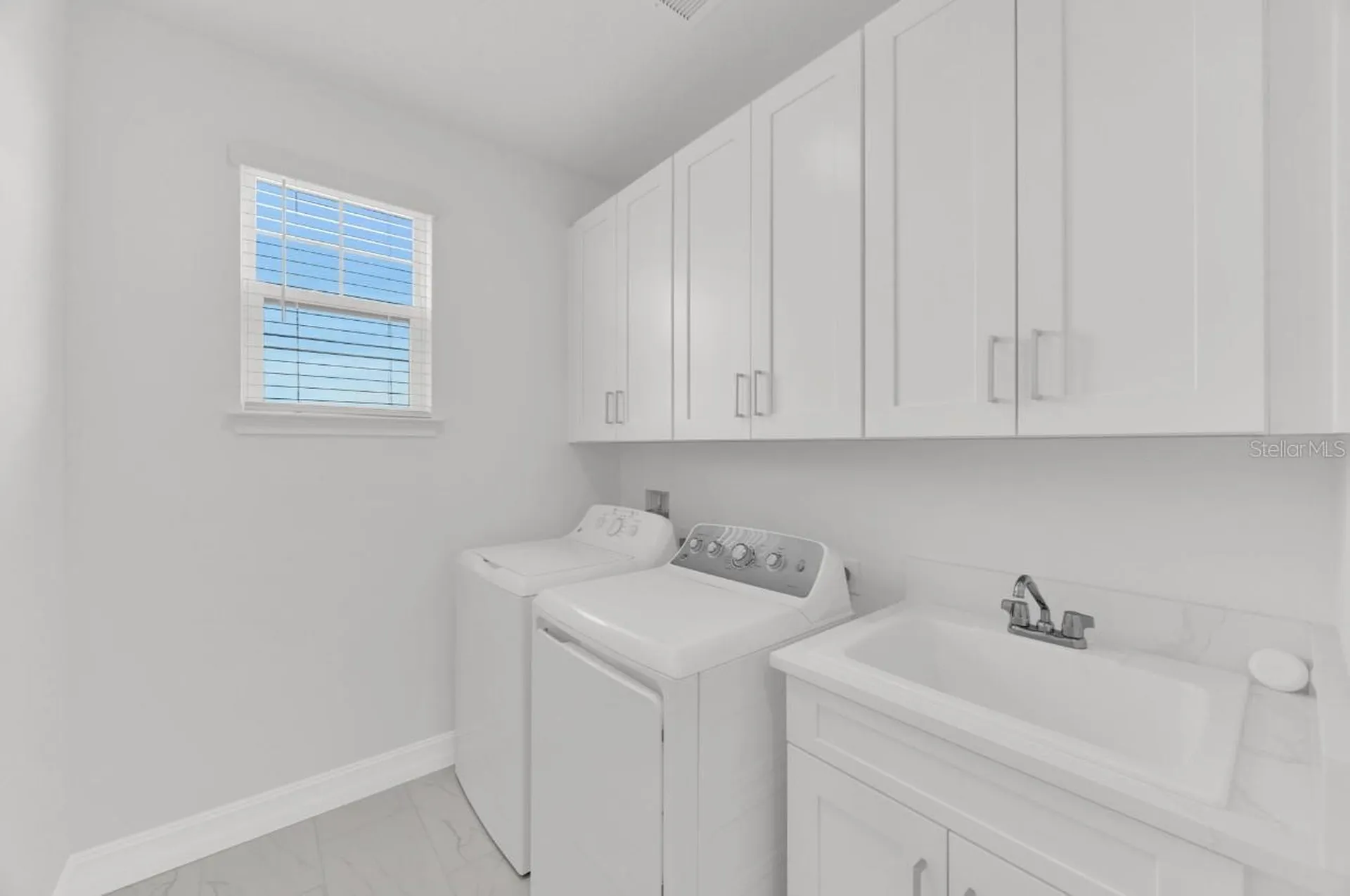 1112 Seagrape Drive Ruskin FL 33570