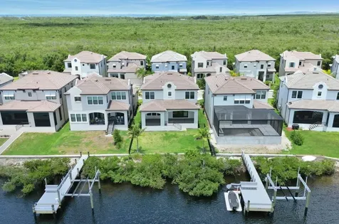 1112 Seagrape Drive Ruskin FL 33570