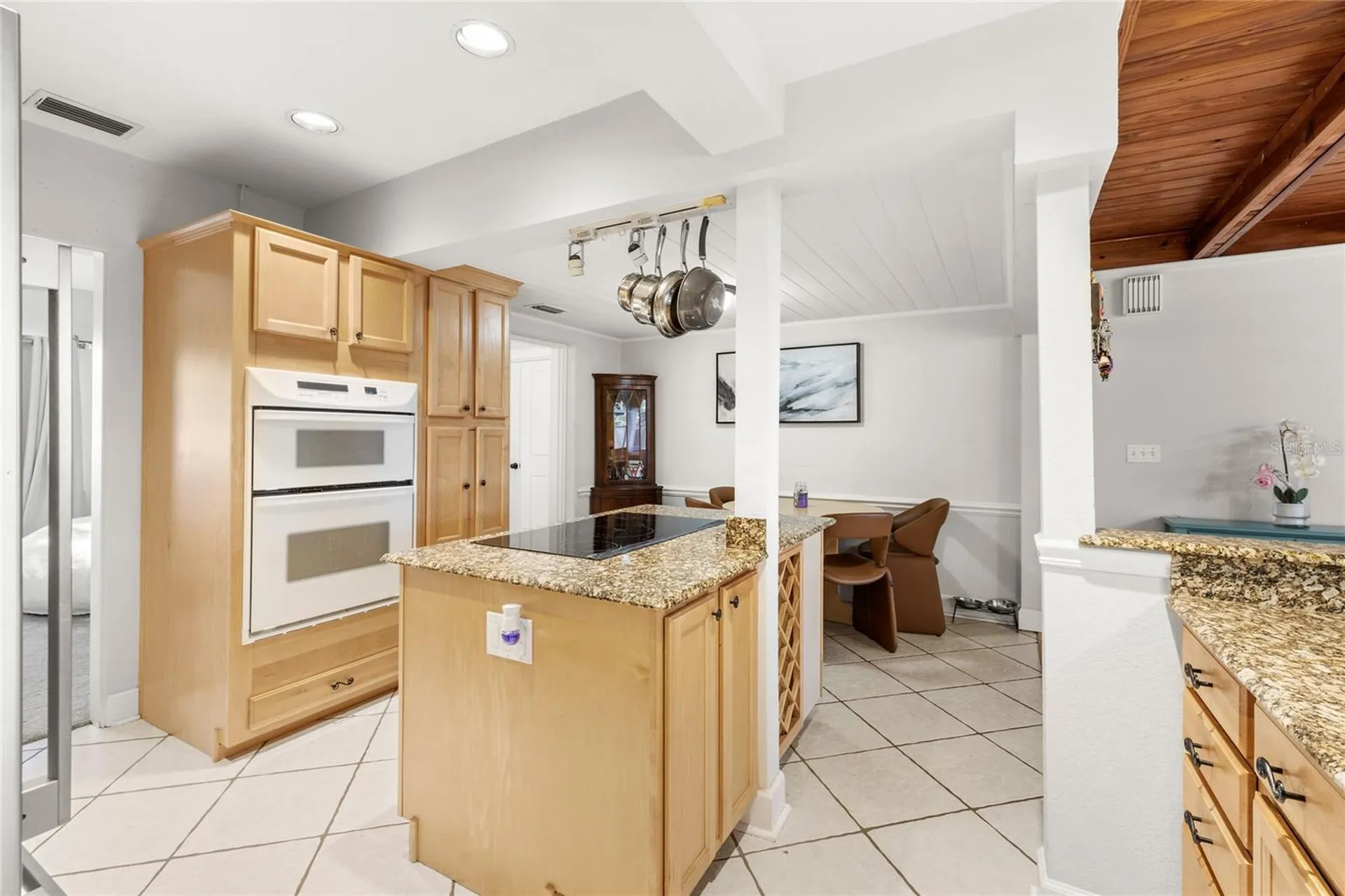 807 Silver Drive Orlando FL 32804