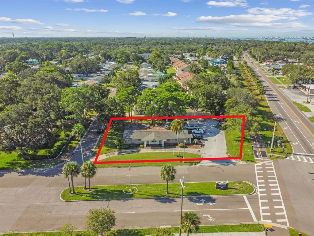 605 Palm Boulevard Dunedin FL 34698