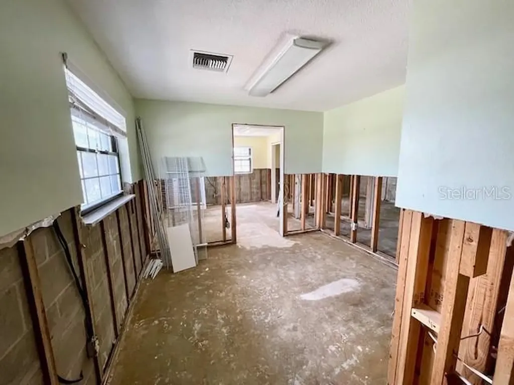 605 Palm Boulevard Dunedin FL 34698