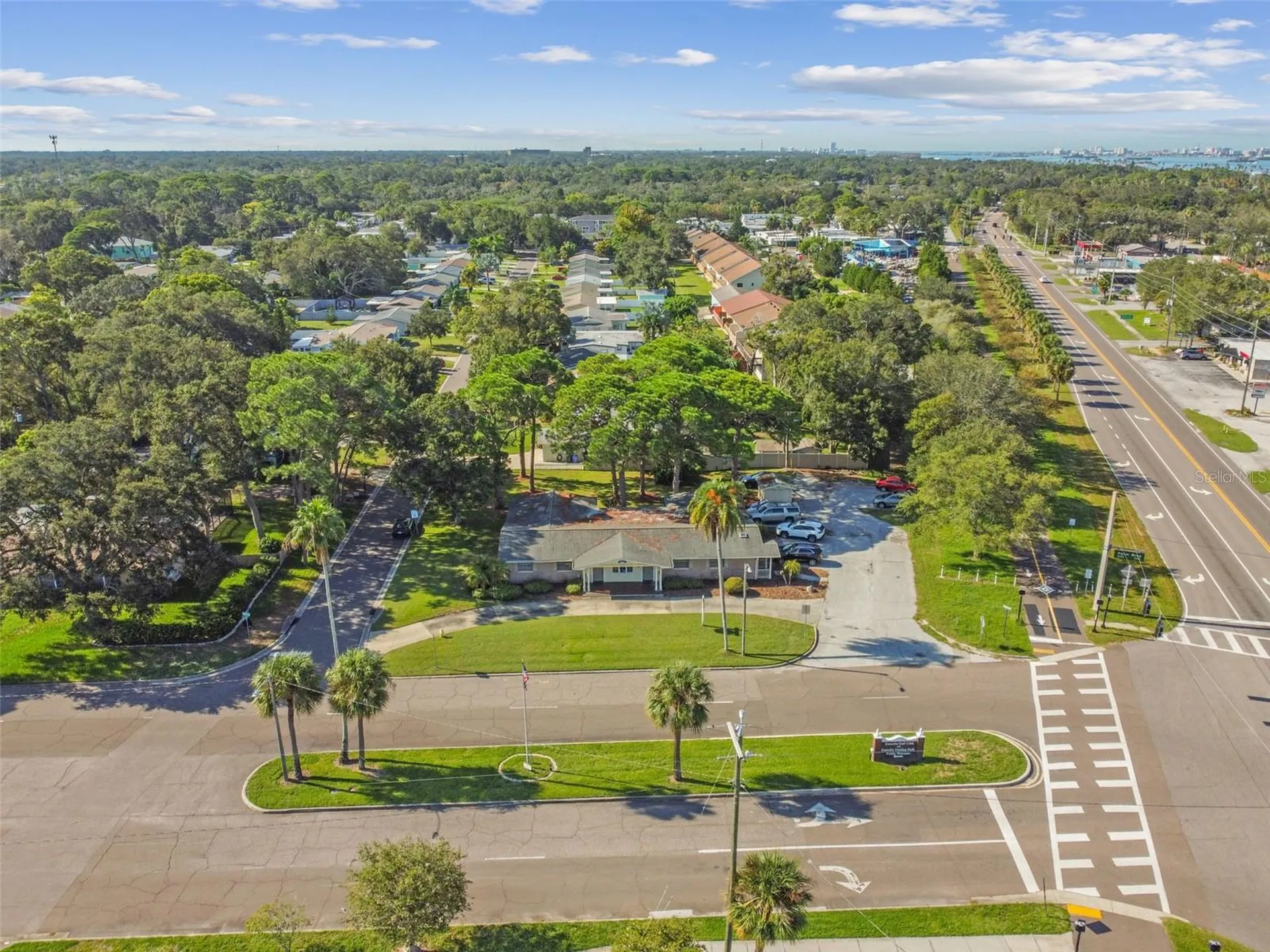 605 Palm Boulevard Dunedin FL 34698