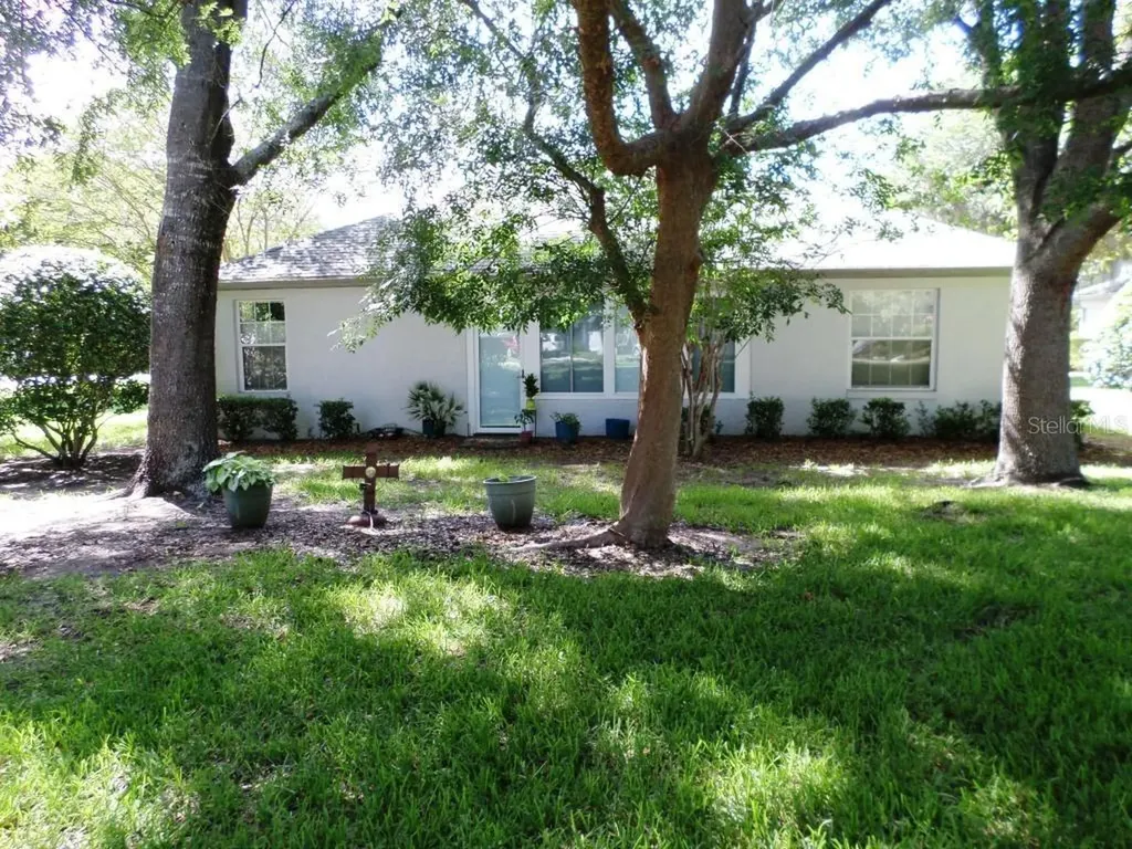 9093 SW 192nd Court Road Dunnellon FL 34432