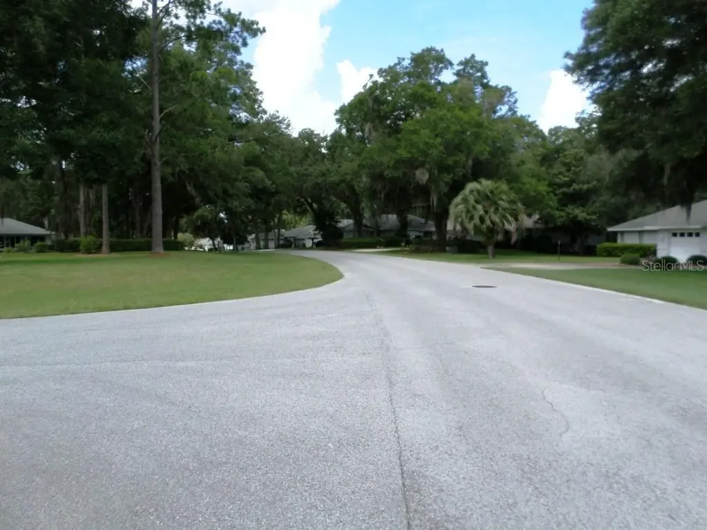 9093 SW 192nd Court Road Dunnellon FL 34432